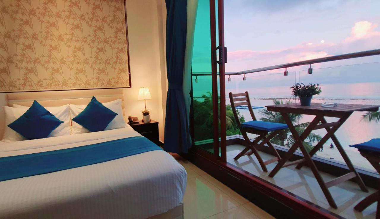 Huvan Beach Hotel At Хулхумале Экстерьер фото